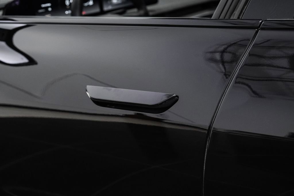 Used 2023 Lucid Air Pure image 44