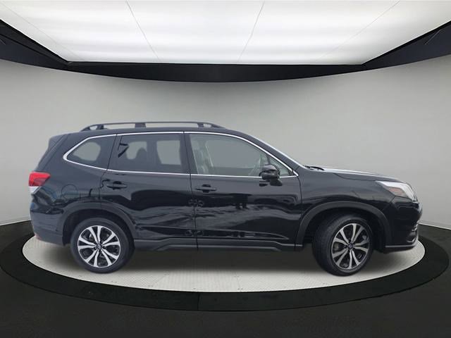 Used 2023 Subaru Forester Limited image 8