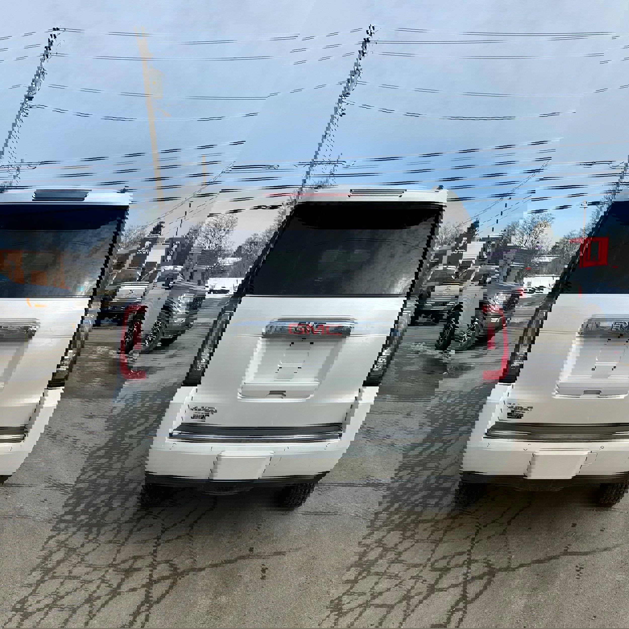 Used 2019 GMC Yukon Denali w/ Denali Ultimate Package image 4