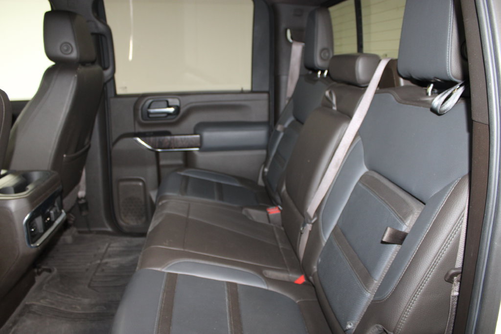 Used 2022 GMC Sierra 2500 Denali w/ Denali Ultimate Package AWD/4WD image 27