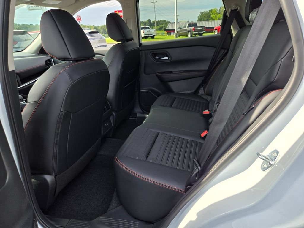 New 2026 Nissan Rogue SV w/ Rock Creek Premium Package AWD/4WD image 6