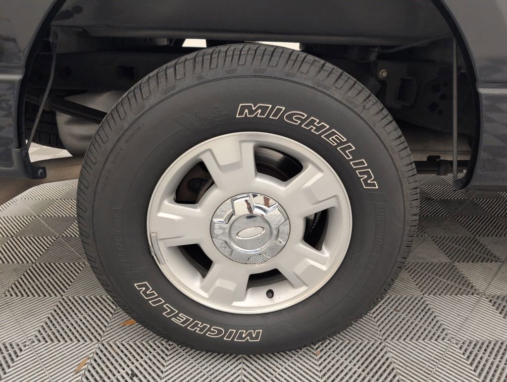 Used 2012 Ford F150 XLT w/ XLT Convenience Pkg RWD image 17