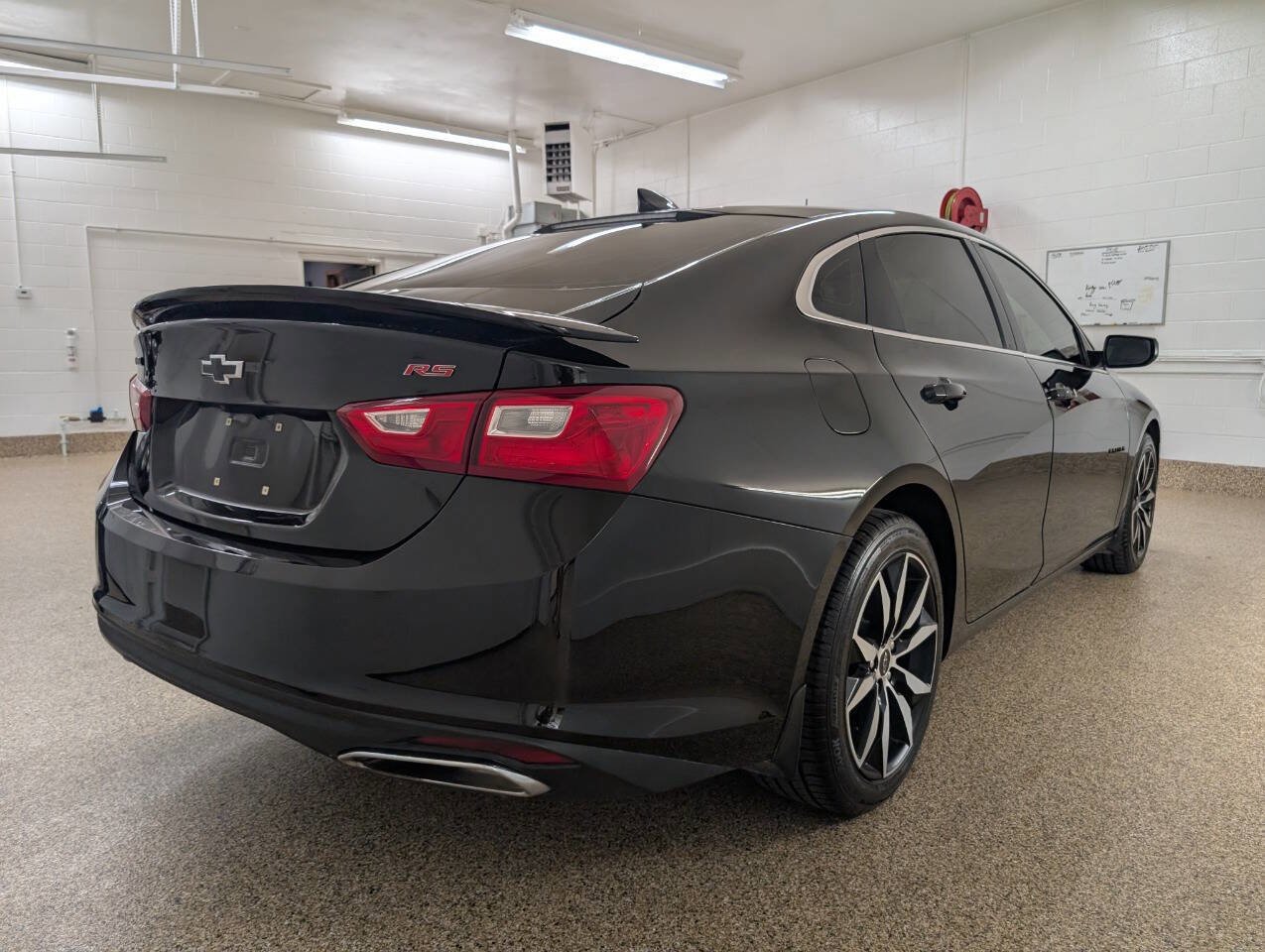 Used 2022 Chevrolet Malibu RS image 4