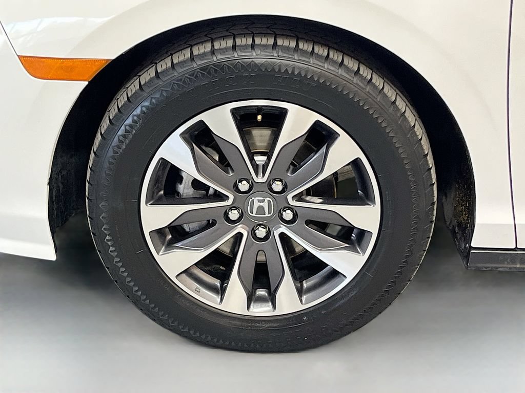 Used 2024 Honda Odyssey EX-L image 32
