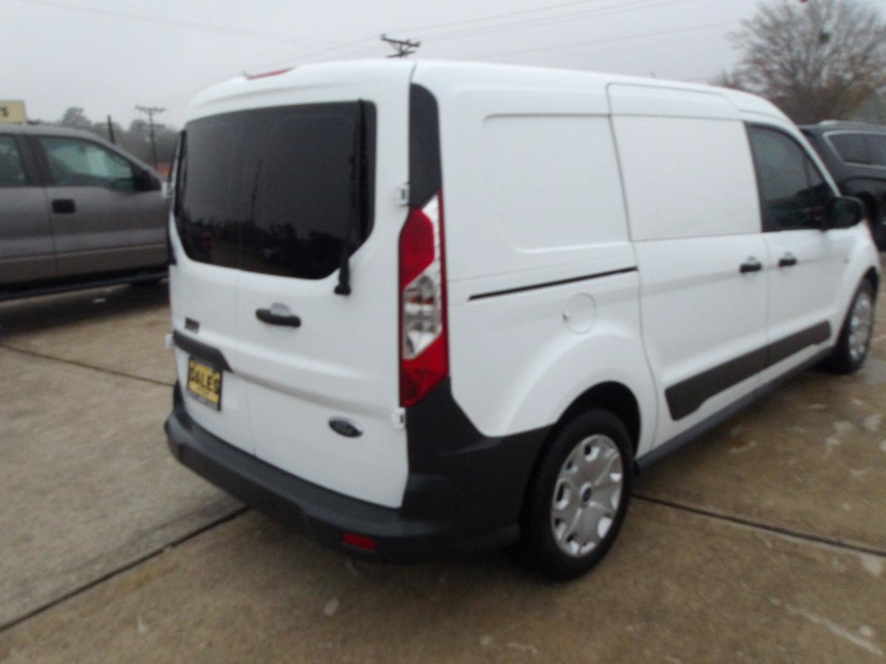 Used 2017 Ford Transit Connect XL FWD image 10