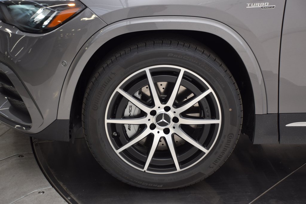 New 2025 Mercedes-Benz GLA 35 AMG 4MATIC image 11