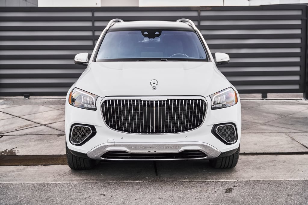 Used 2026 Mercedes-Benz Maybach GLS 600 4MATIC image 11