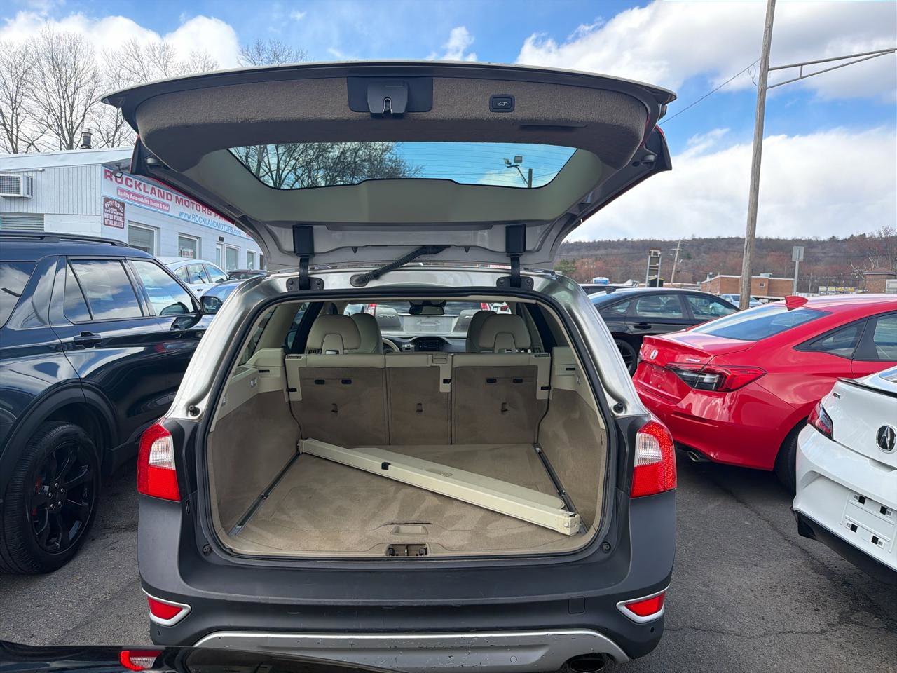 Used 2012 Volvo XC70 T6 image 10