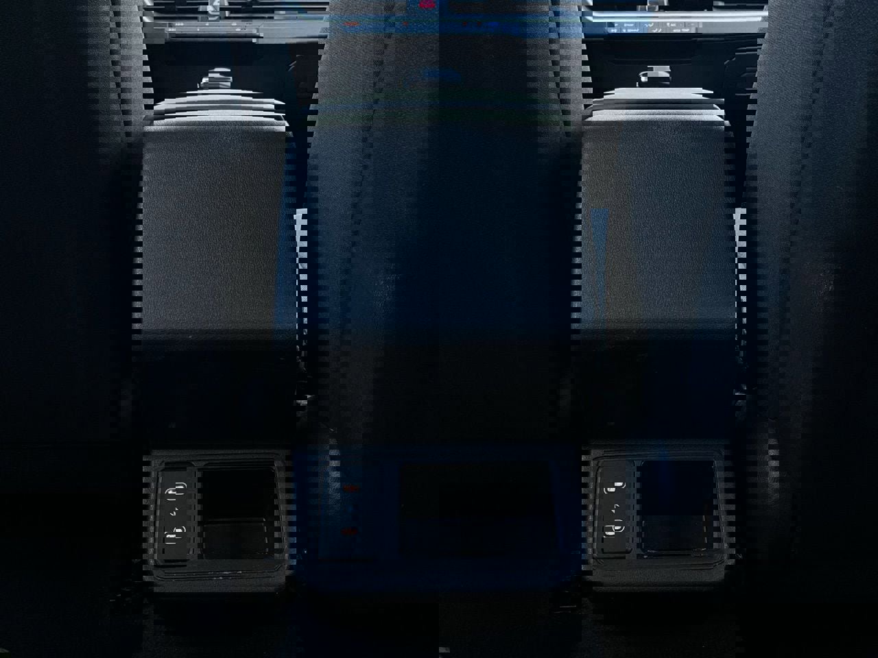 Used 2025 Kia K4 LXS image 12