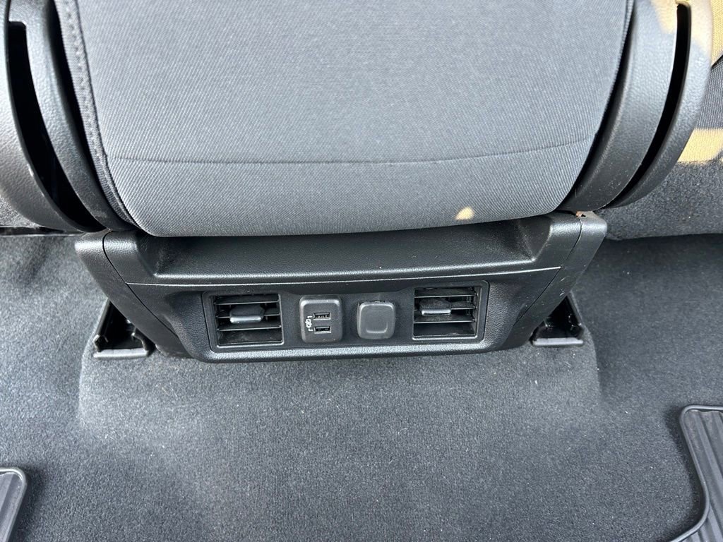 Used 2020 GMC Sierra 1500 SLE w/ SLE Value Package image 37