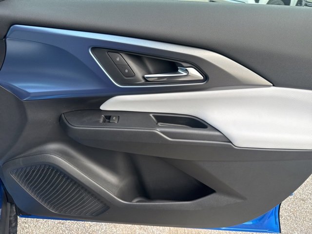 New 2025 Chevrolet Equinox EV LT w/ Convenience Package II image 27