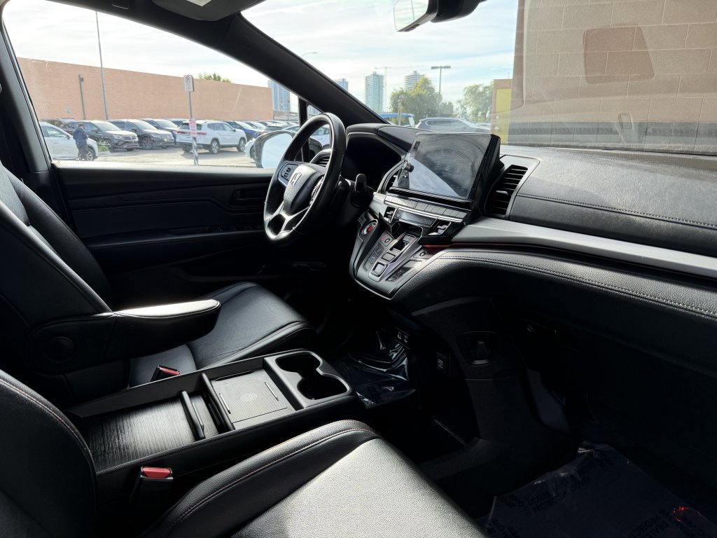 Used 2025 Honda Odyssey Sport-L image 38