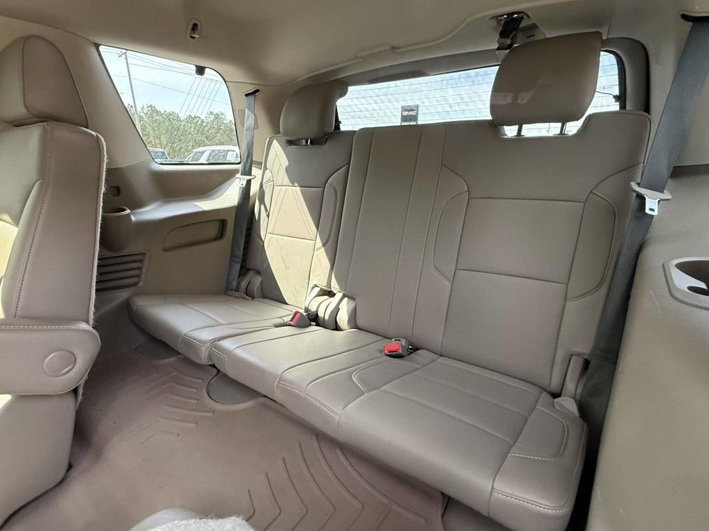 Used 2017 GMC Yukon SLT image 15