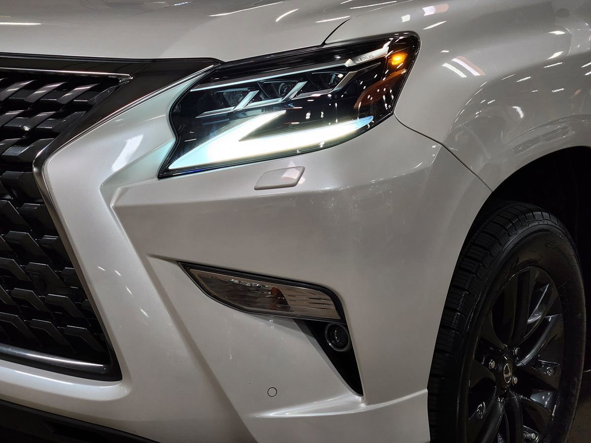 Used 2023 Lexus GX 460 Premium w/ Premium Package AWD/4WD image 14