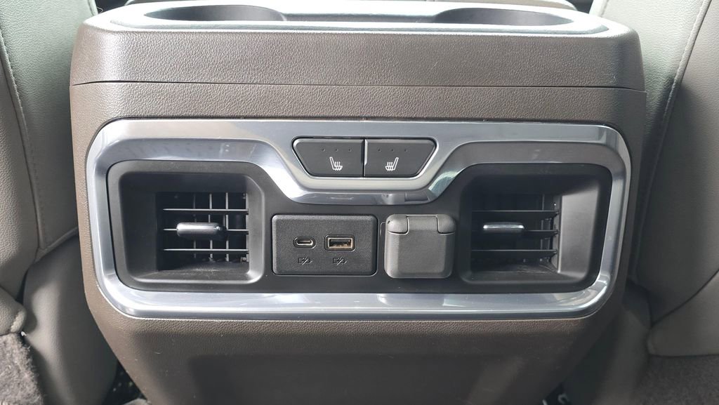 Used 2019 GMC Sierra 1500 SLT w/ SLT Premium Plus Package AWD/4WD image 19