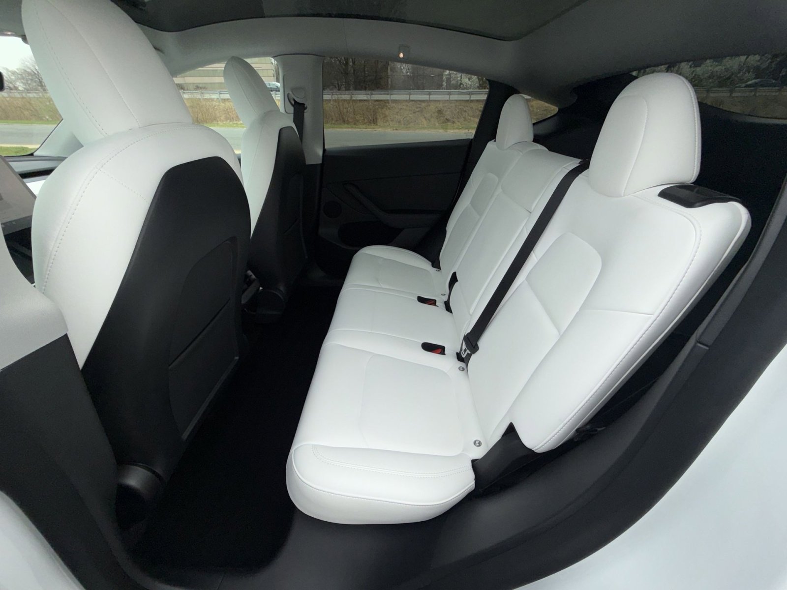 Used 2022 Tesla Model Y Performance image 25