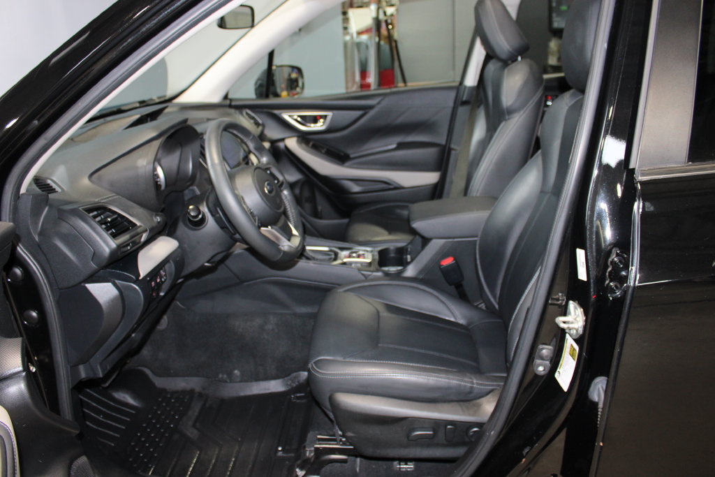 Used 2022 Subaru Forester Limited AWD/4WD image 8