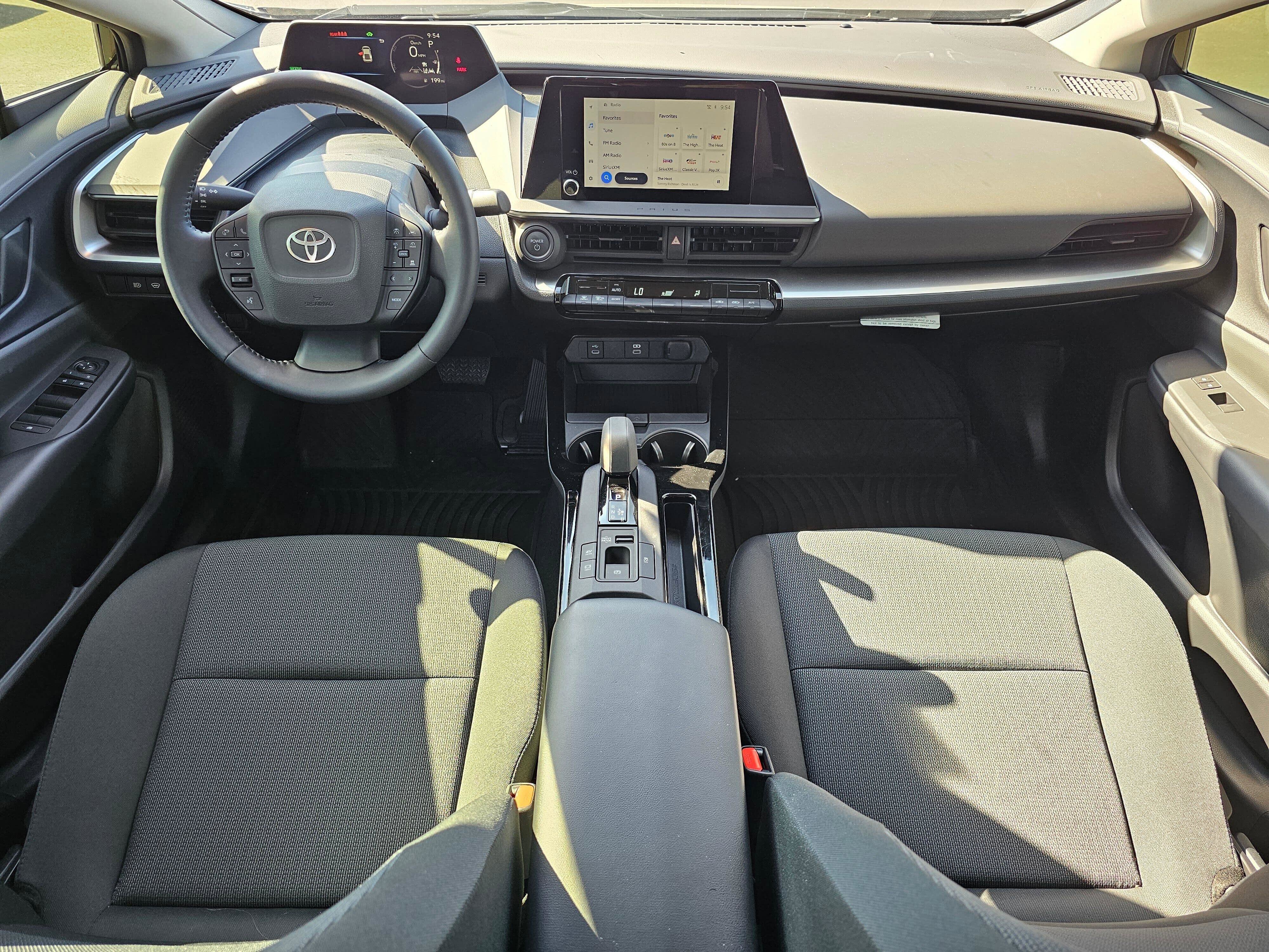 Used 2024 Toyota Prius LE image 15