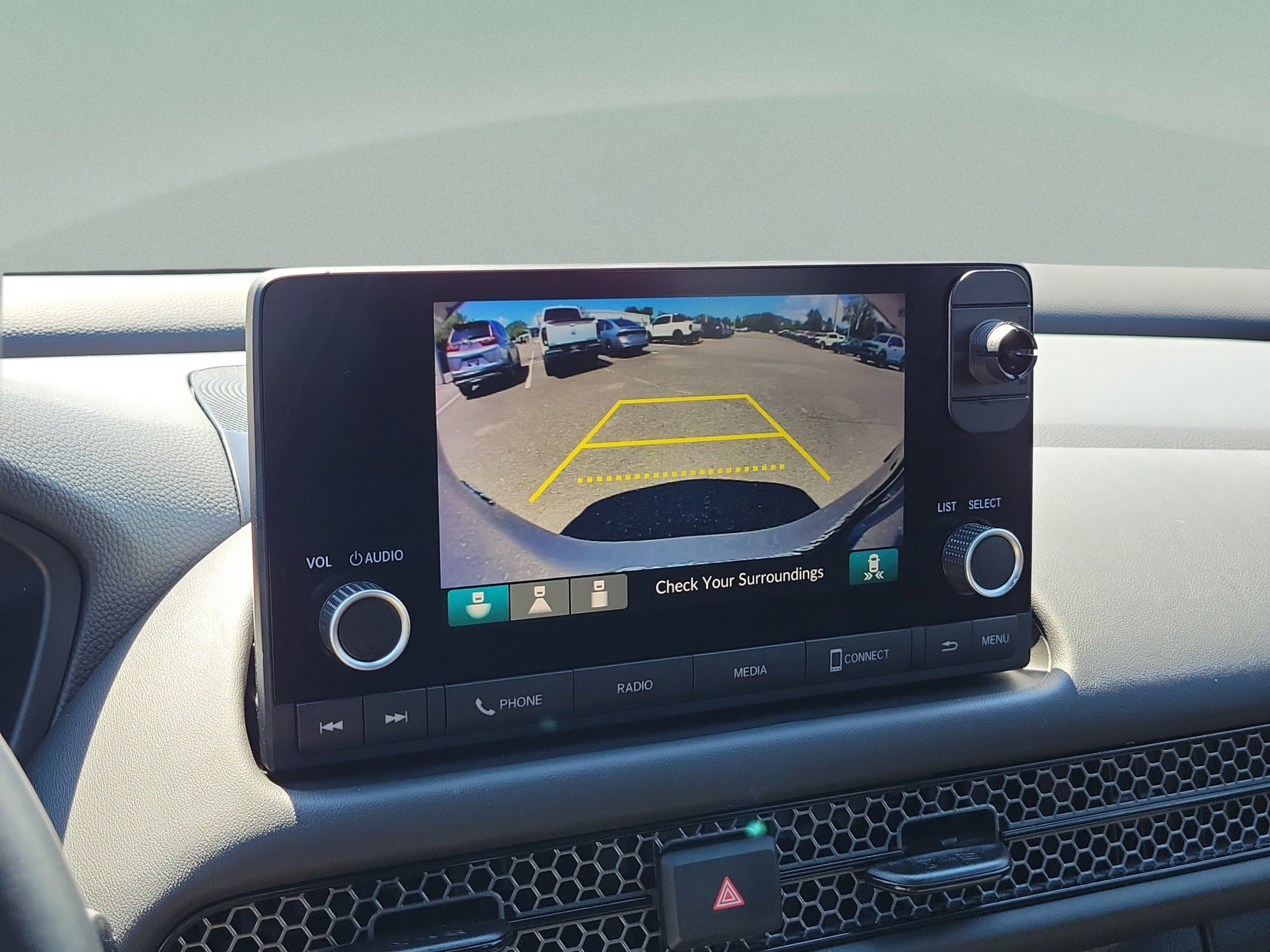 Certified 2025 Honda HR-V Sport image 32