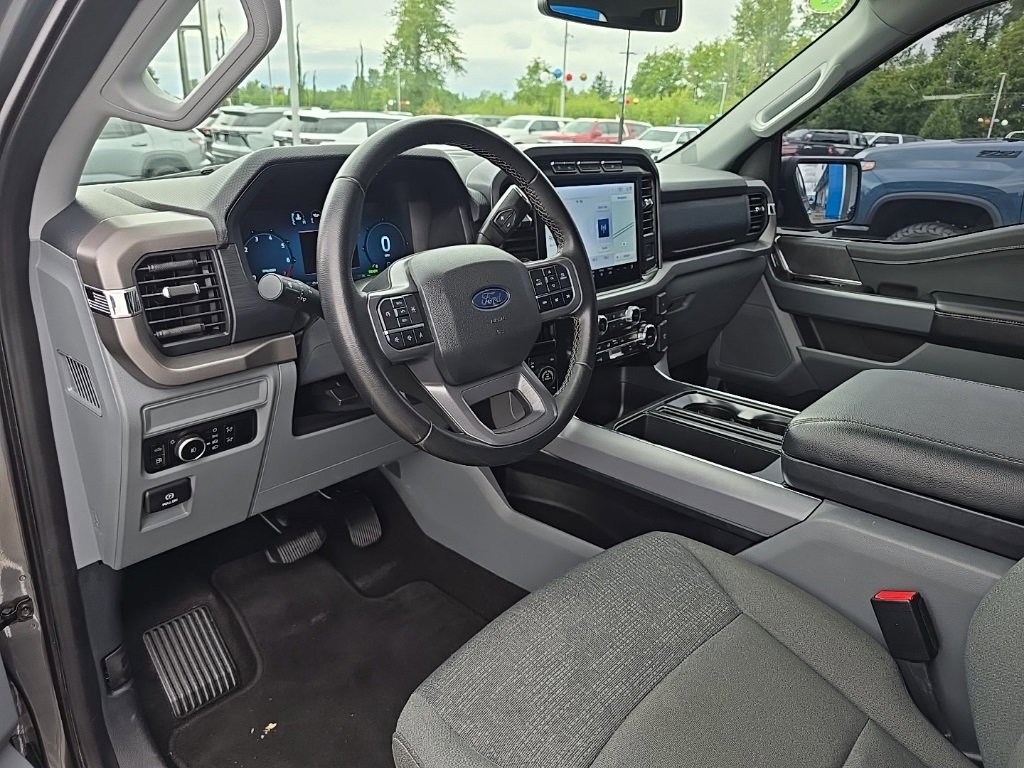 Used 2024 Ford F150 XLT w/ Mobile Office Package image 10