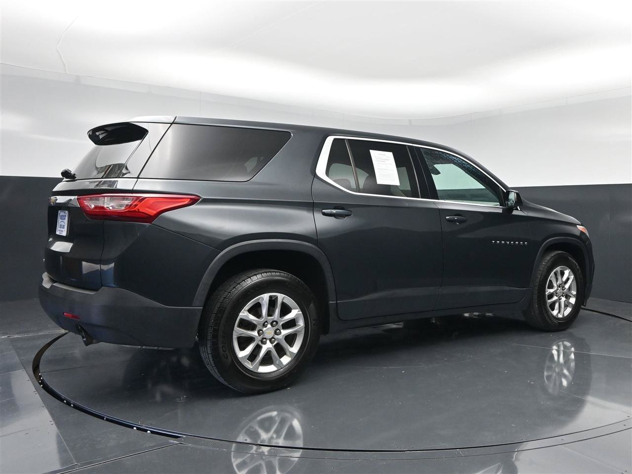 Used 2018 Chevrolet Traverse LS AWD/4WD image 5