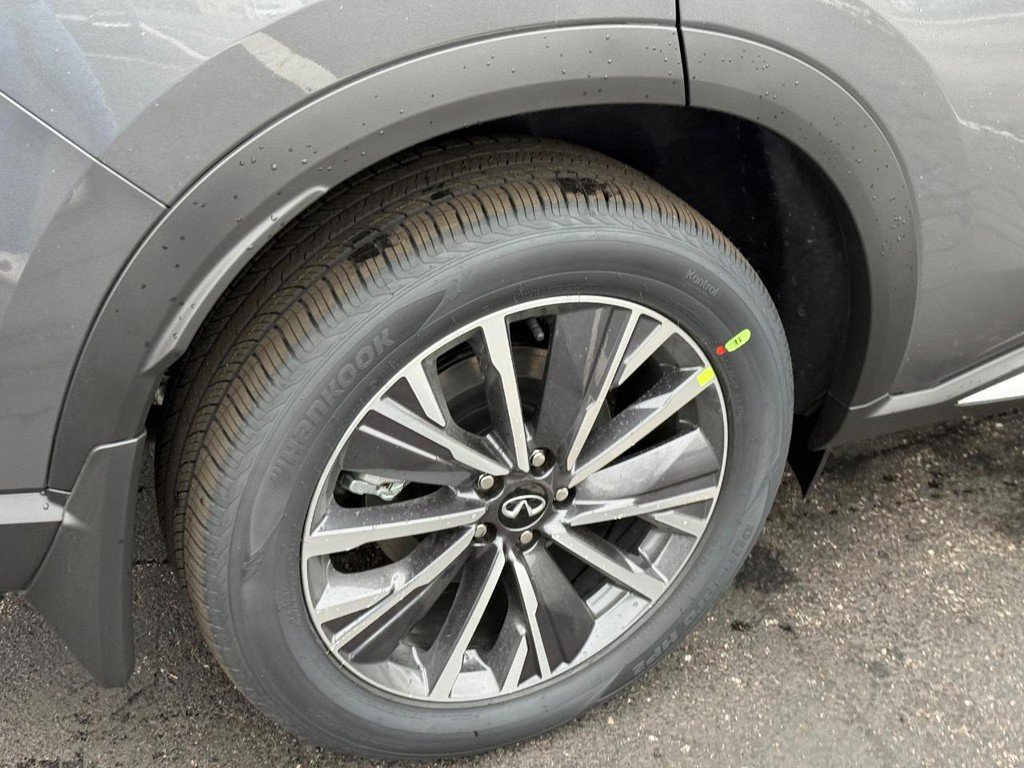 New 2026 INFINITI QX60 Luxe w/ Cargo Package image 4