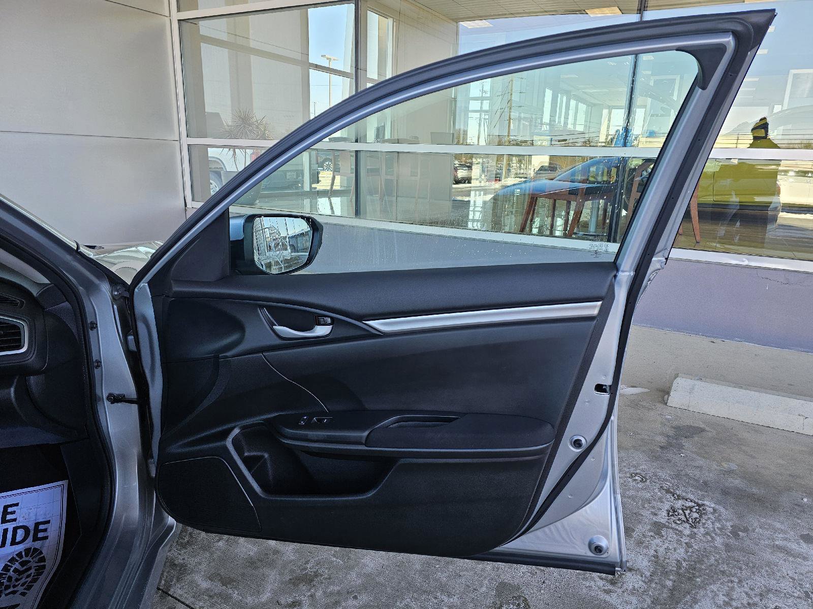 Used 2020 Honda Civic LX image 11