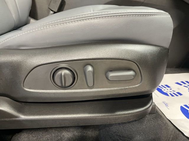 Used 2023 Buick Enclave Essence w/ Sport Touring Edition image 36
