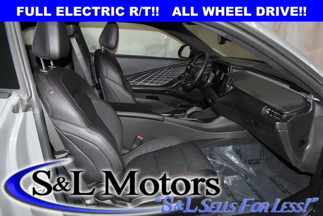 Used 2025 Dodge Charger R/T w/ Quick Order Package 25M R/T image 22