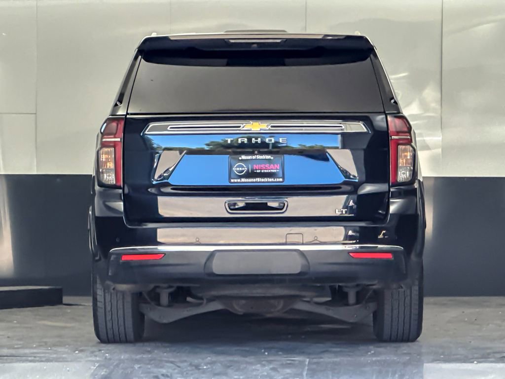 Used 2022 Chevrolet Tahoe LT w/ Luxury Package image 4