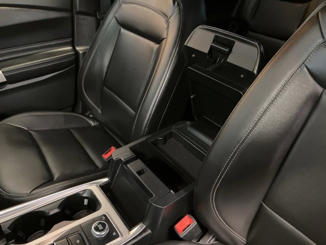 Used 2022 Ford Explorer XLT image 23