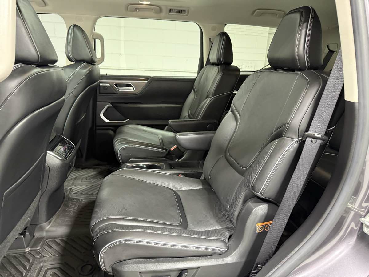 Used 2025 INFINITI QX80 Luxe AWD/4WD image 20
