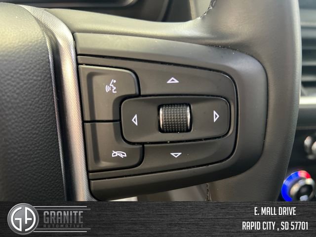 Used 2024 GMC Yukon XL SLT w/ SLT Luxury Package image 33