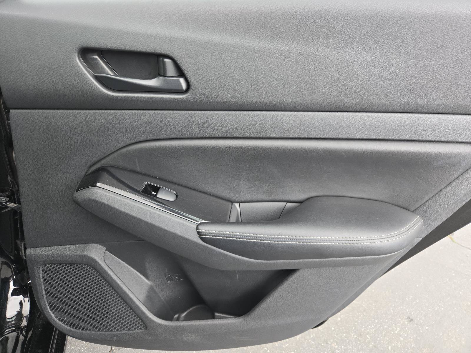 Used 2023 Nissan Altima 2.5 SV FWD image 31