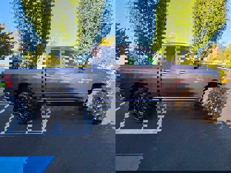 Used 2018 RAM 1500 Big Horn image 4