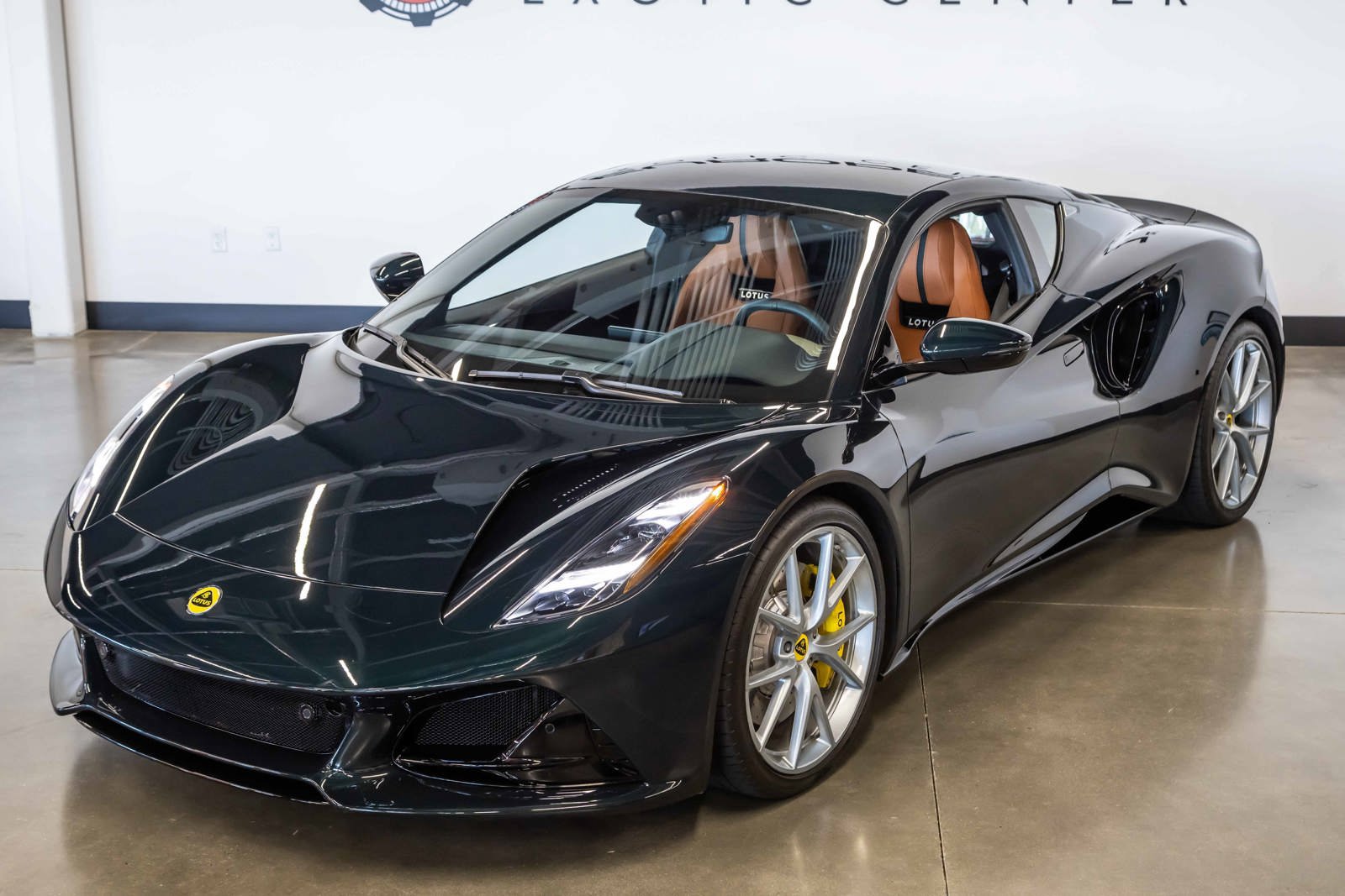 Used 2024 Lotus Emira First Edition RWD image 6