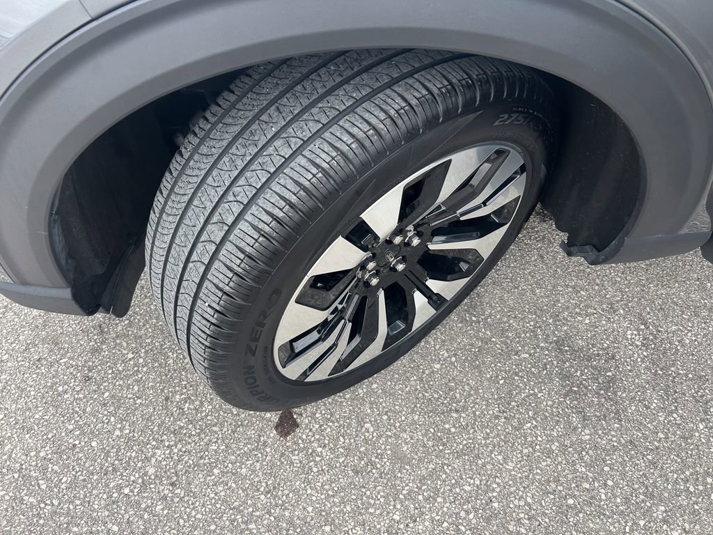 Used 2025 Ford Explorer Platinum w/ LUX Leather Package image 41