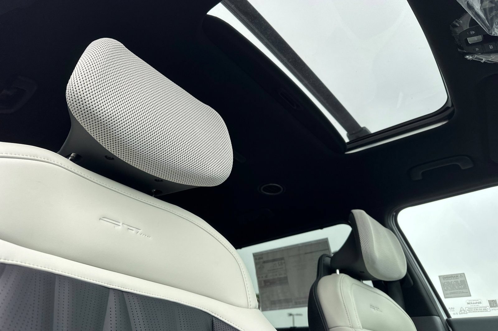 New 2026 Kia EV9 GT-Line AWD/4WD image 18