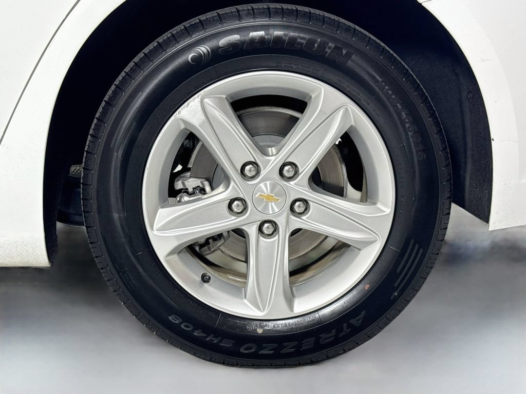 Used 2024 Chevrolet Malibu LT FWD image 9