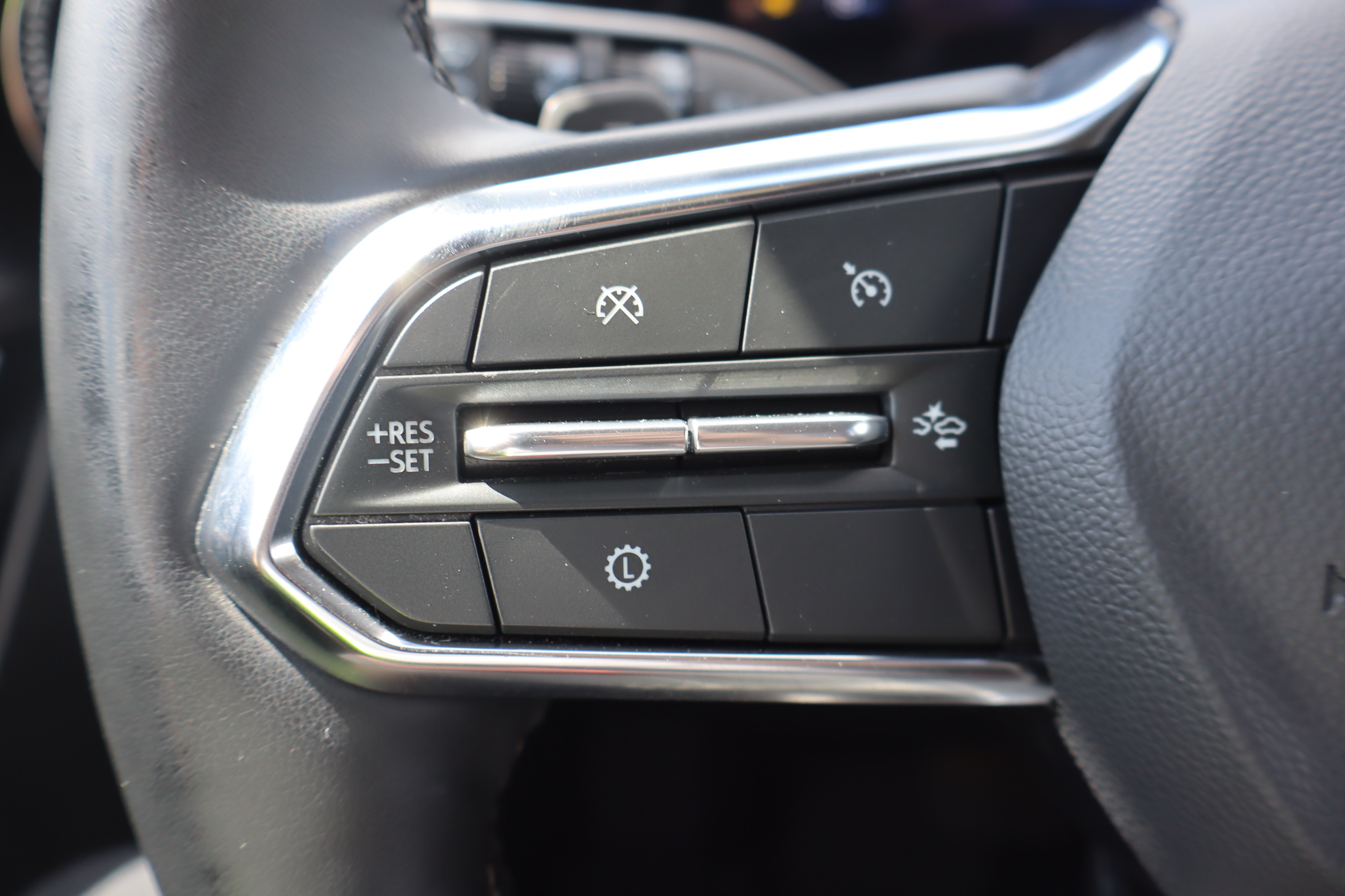 Used 2026 Chevrolet Equinox LT w/ LPO, Floor Liner Package FWD image 15