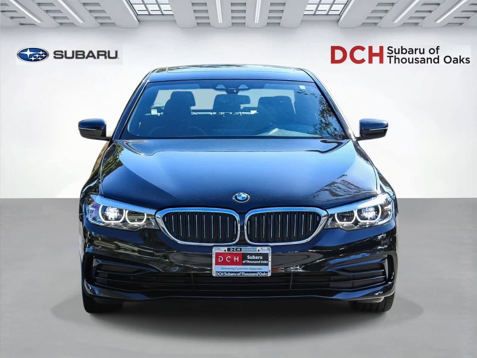 Used 2019 BMW 530e xDrive w/ Convenience Package AWD/4WD image 2