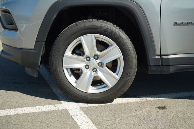 Used 2022 Jeep Compass Latitude w/ Convenience Group image 11