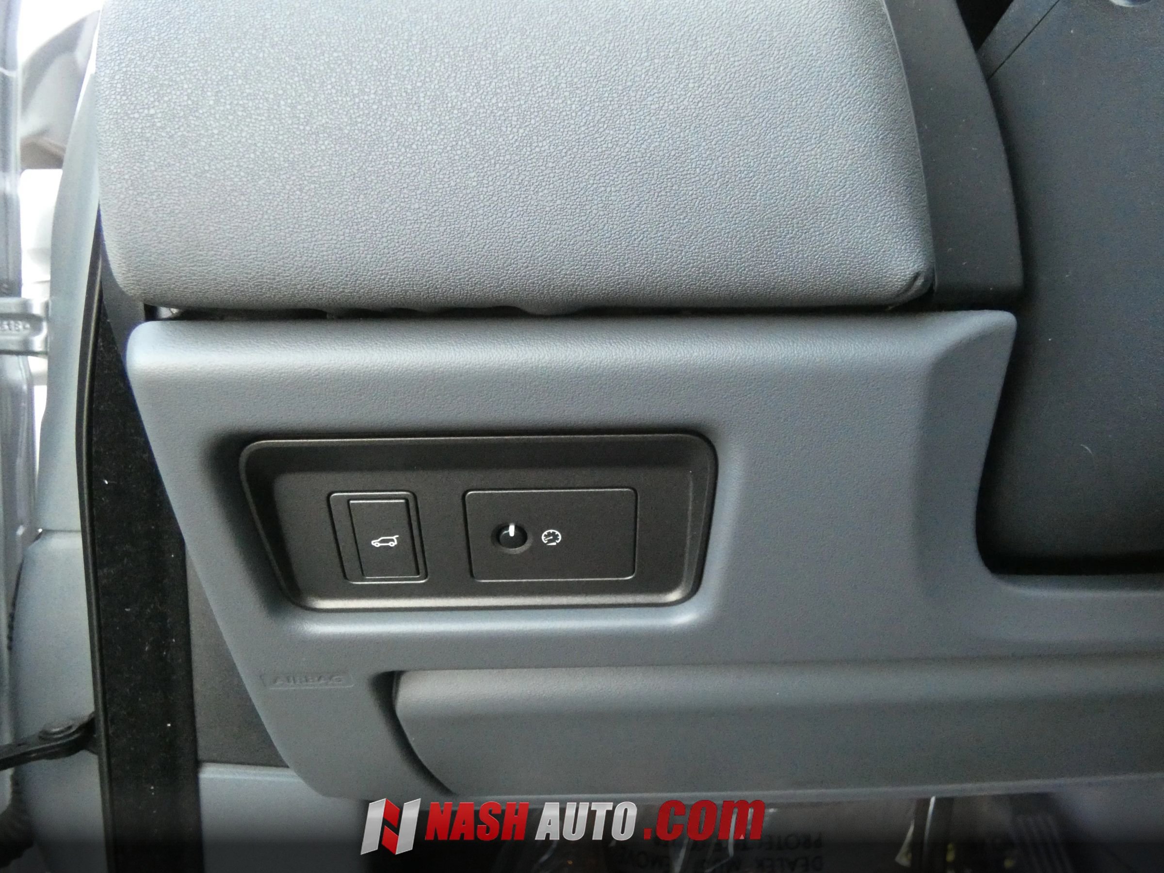 Used 2019 Land Rover Range Rover Evoque SE Dynamic AWD/4WD image 48