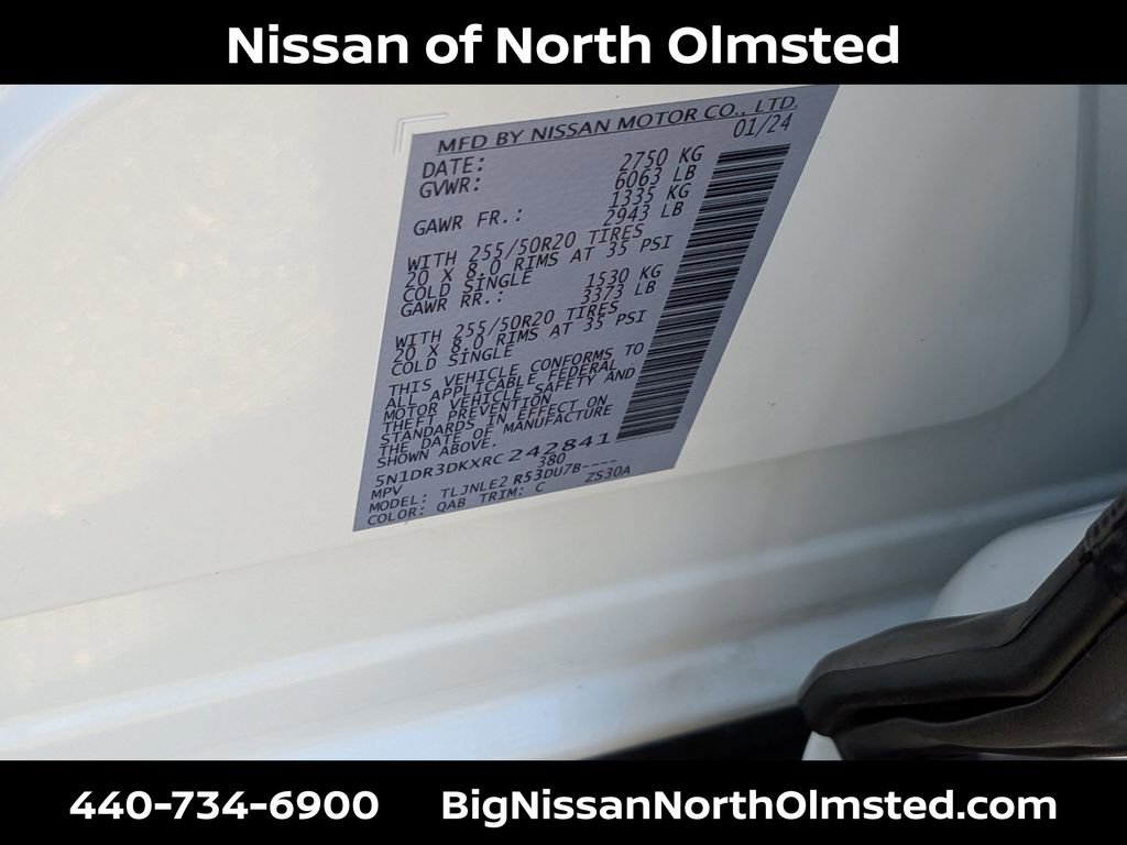 Certified 2024 Nissan Pathfinder Platinum AWD/4WD image 32