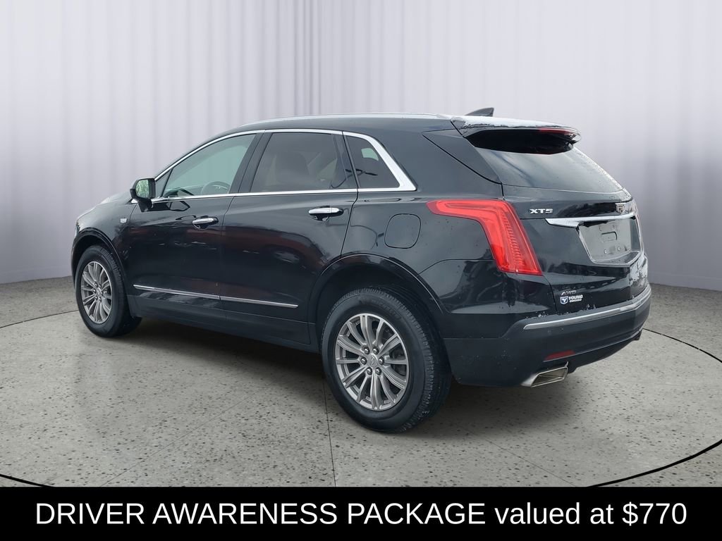 Used 2017 Cadillac XT5 Luxury w/ Driver Awareness Package image 5