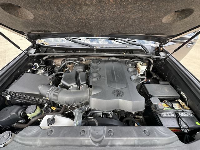 Used 2019 Toyota 4Runner SR5 Premium RWD image 31