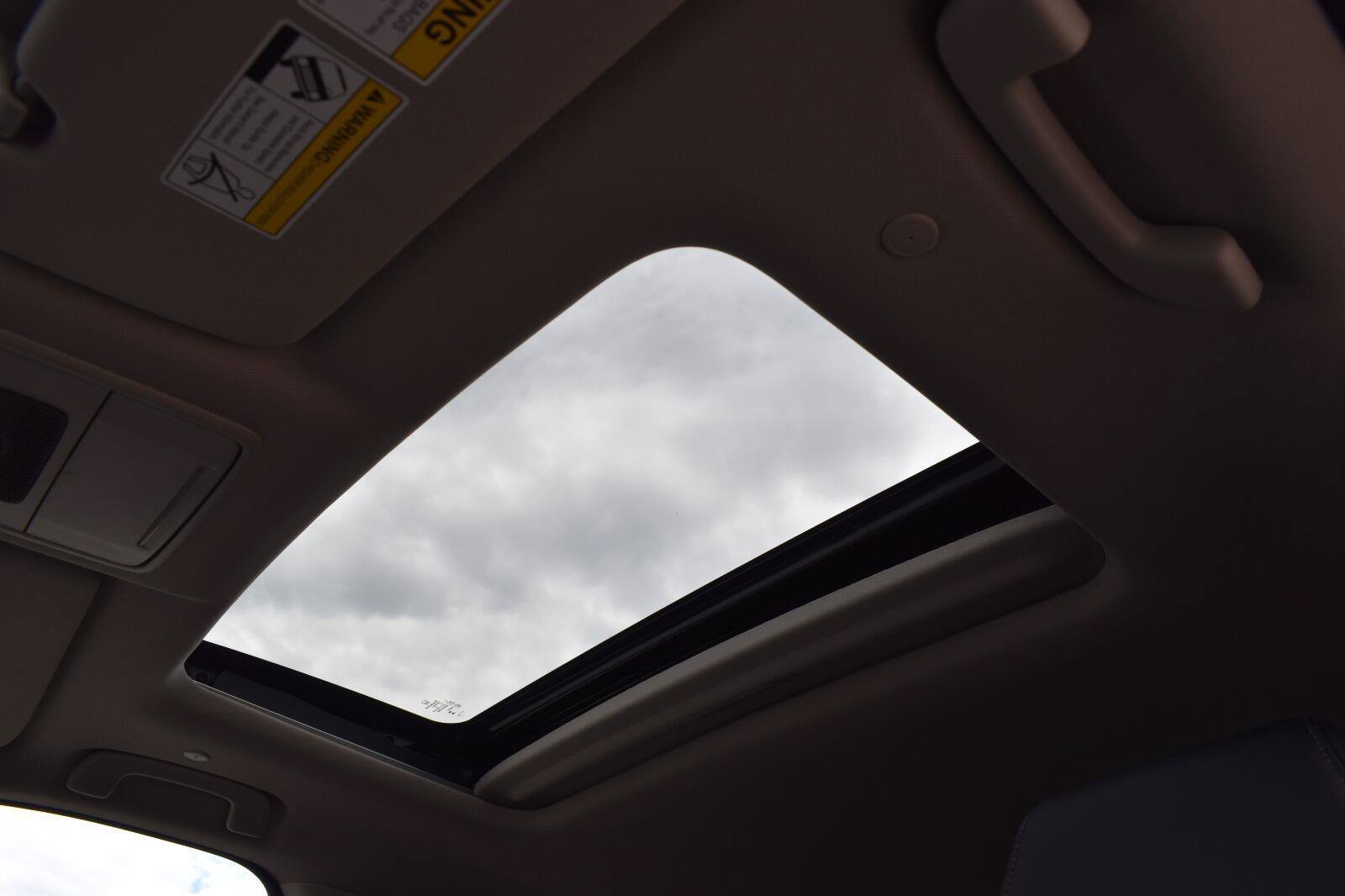 Used 2024 Honda CR-V EX-L image 11