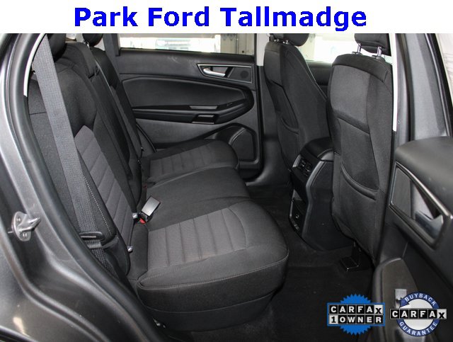 Used 2021 Ford Edge SE image 25