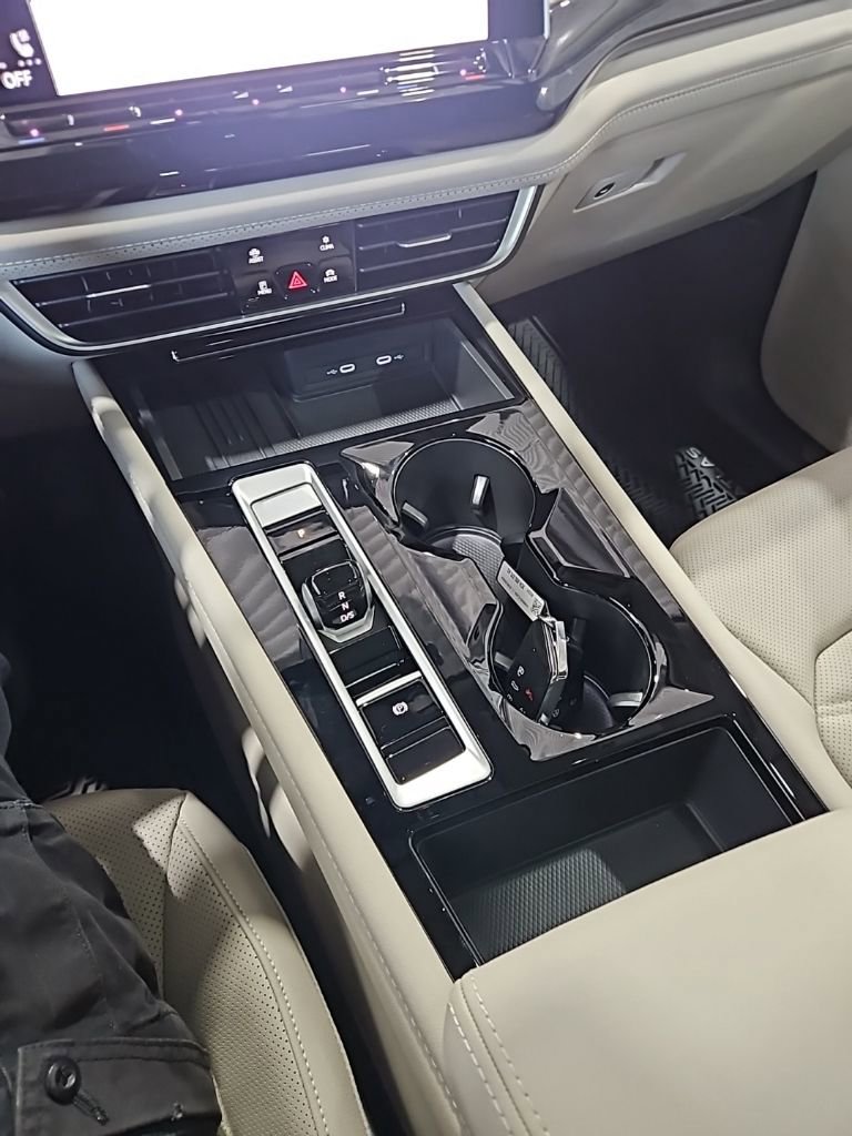 New 2026 Volkswagen Atlas SE image 36