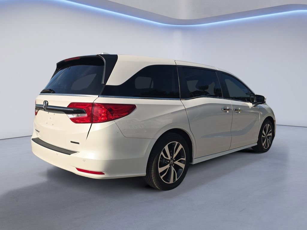 Used 2023 Honda Odyssey Touring image 6
